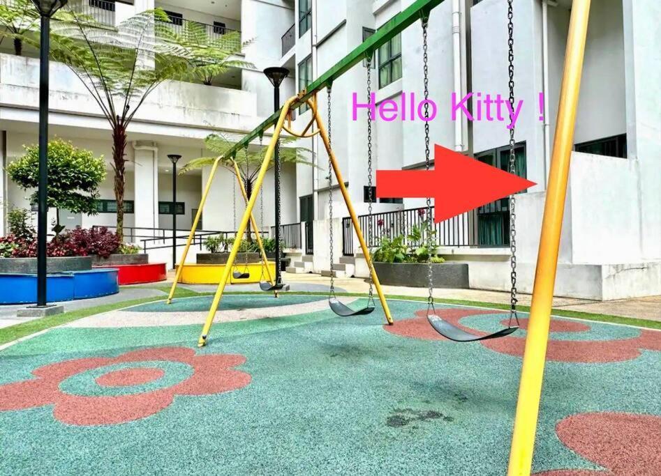 Hello Kitty Homestay - Cameron Highlands - Spacious Studio - Perfect For Families - Sleeps 4 And Baby Tanah Rata Esterno foto